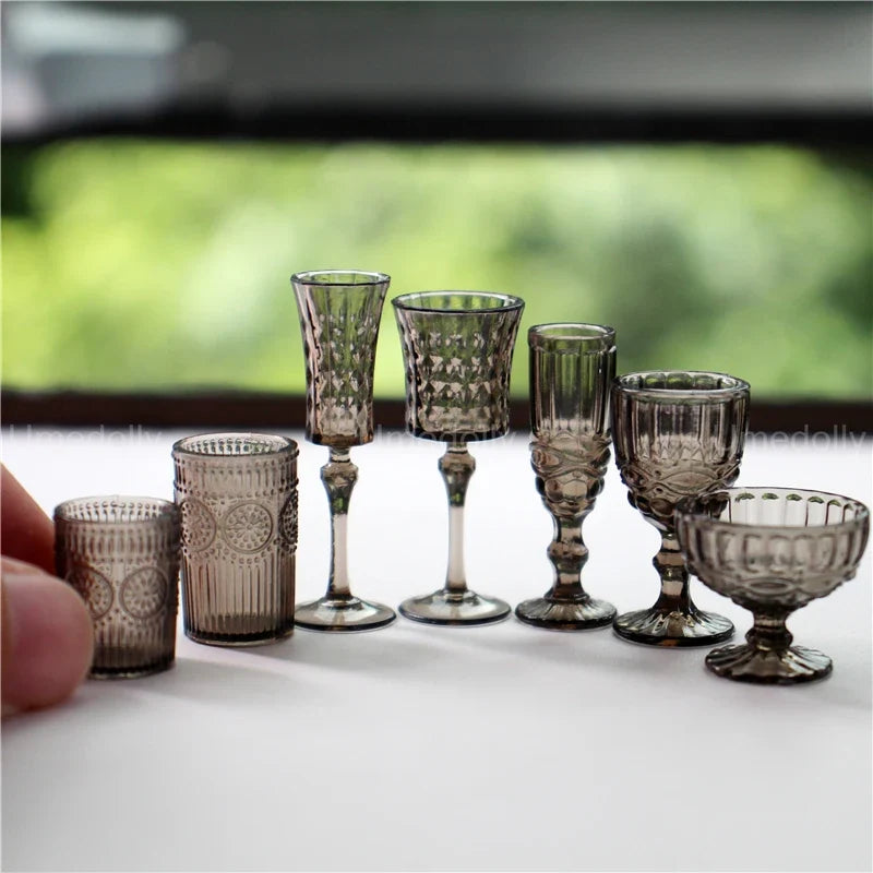 Dollhouse Glassware Set 1:6 — scene view