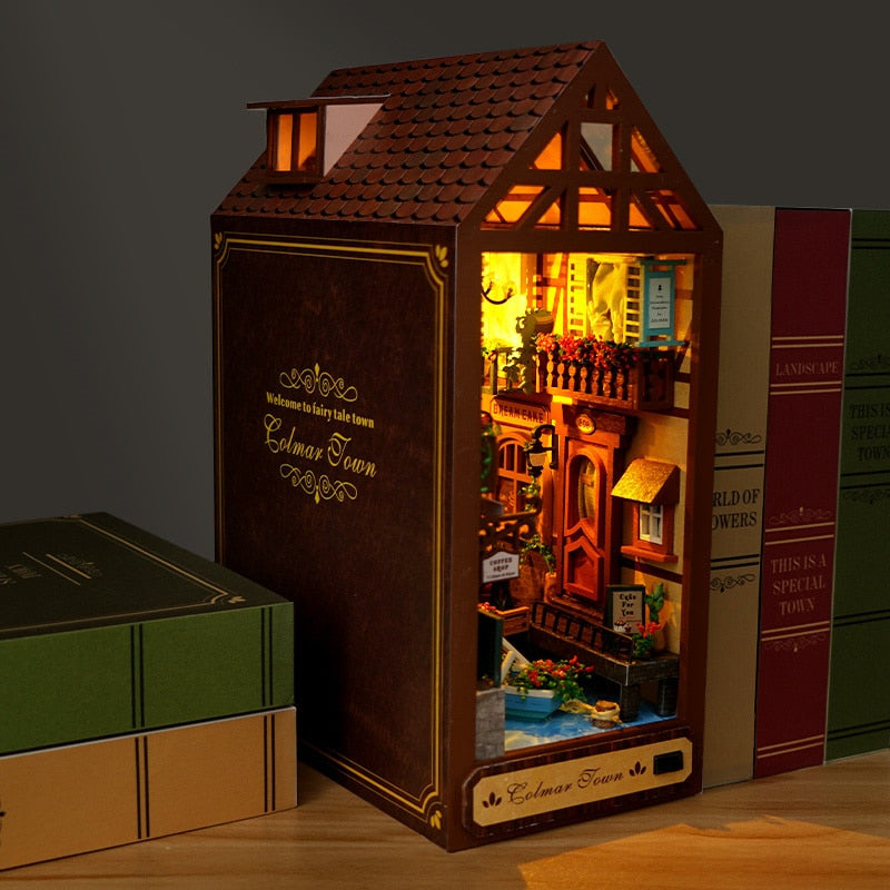 Colmar Town DIY Book Nook Kit — open display view