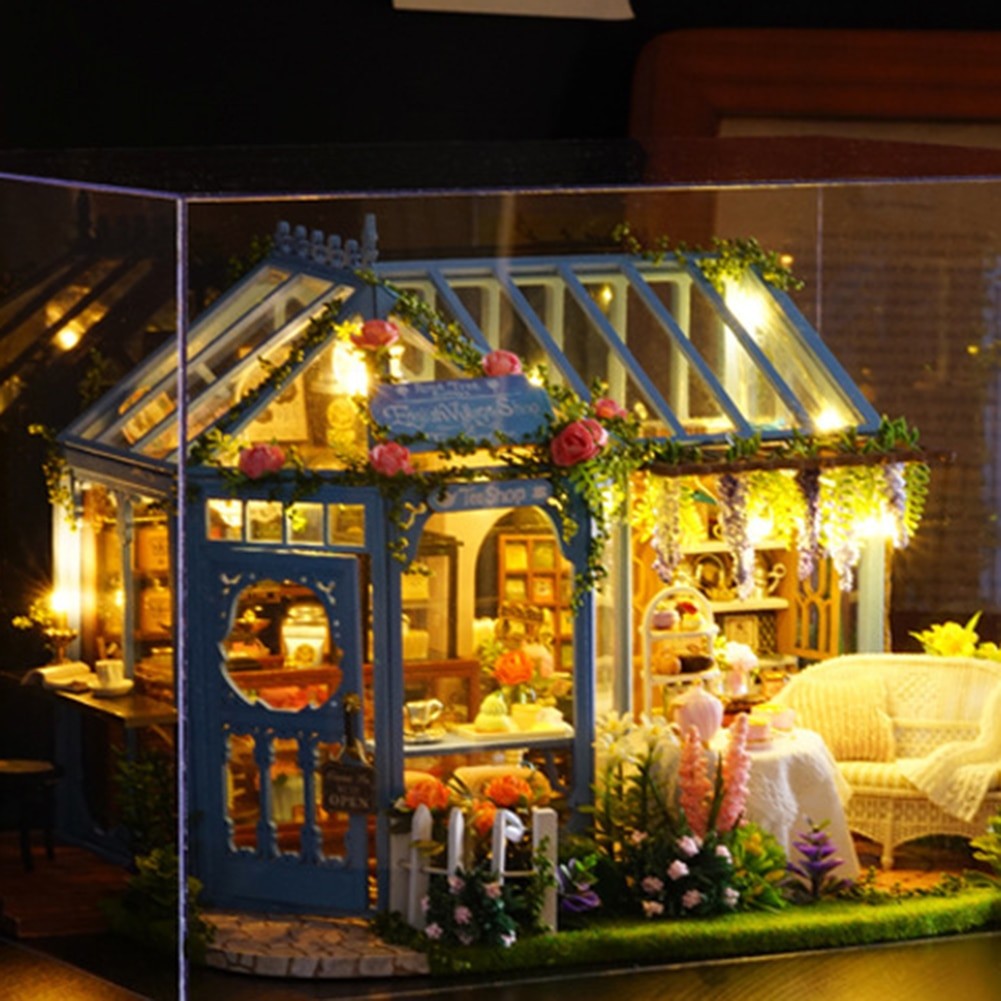 Rose Garden Tea House Dollhouse — box and pieces