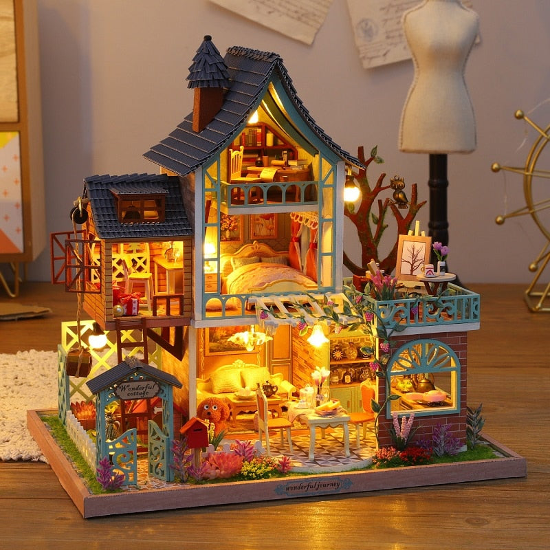 Happy Jungle Resort DIY Miniature House Kit — box and pieces