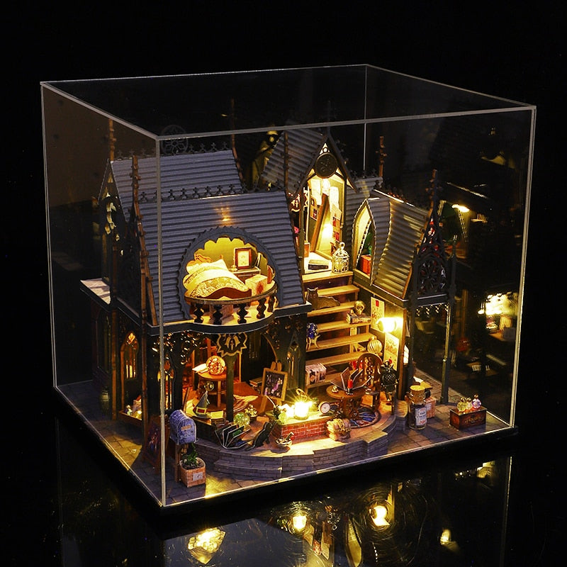 Luna Magic Retro DIY Miniature House Kit — box and pieces