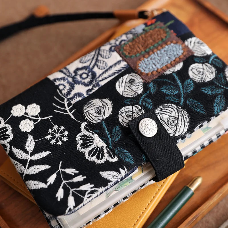 Vintage Patchwork A6 Binder Journal Portable Travel Diary Refillable Loose-Leaf Blank Notebook with Carrying Strap