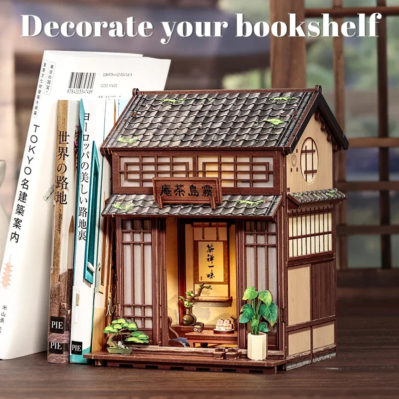Christmas DIY Book Nook Kit — detalied side view