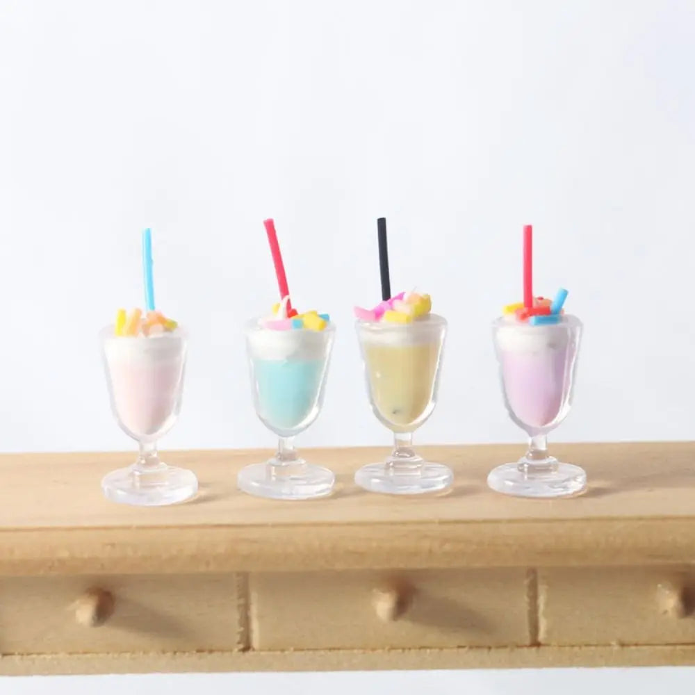 8pcs Mini Ice Cream Cups for Dollhouse Decor — box and pieces