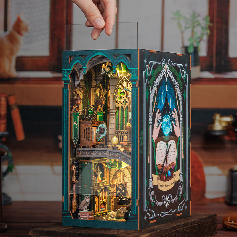 Darkness Common Room Book Nook — front angle