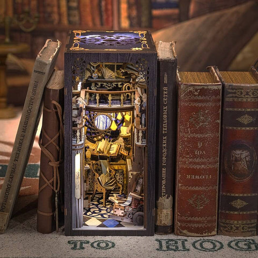 Cutebee Nebula Common Room DIY Book Nook Kit — main view