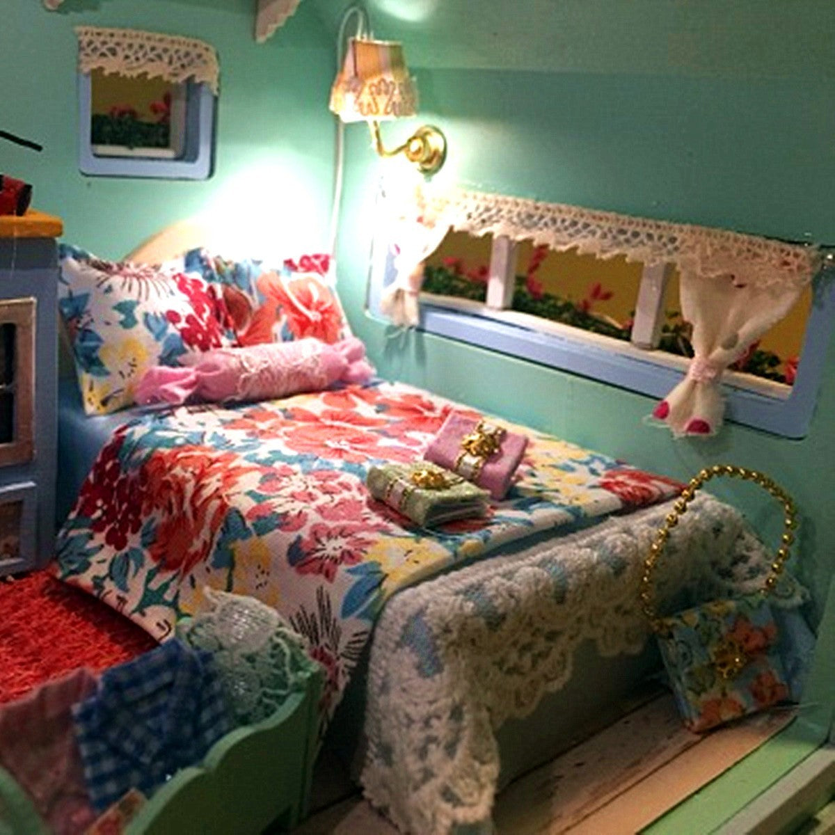 Cutebee Time Travel DIY Caravan Kit — main view