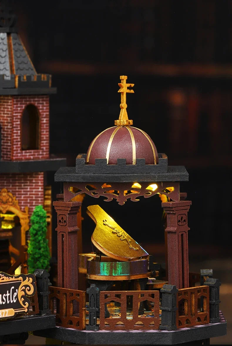 Edinburgh Castle DIY Miniature House — detalied side view