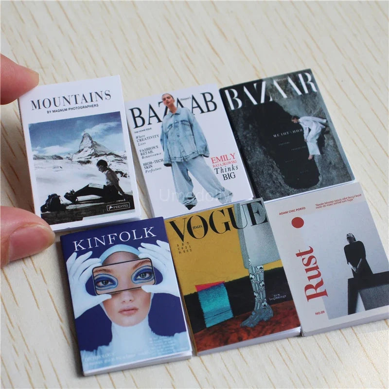 Dollhouse Books Set 1:6 Scale — detalied side view