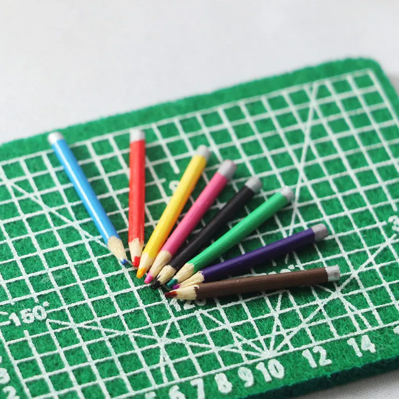 Miniature Colored Pencils Set of 8 — detalied side view