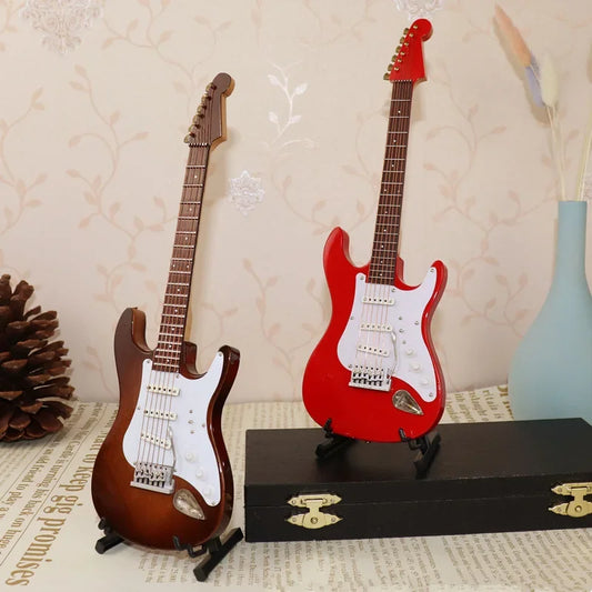 Miniature Electric Guitar 1:24 — main view
