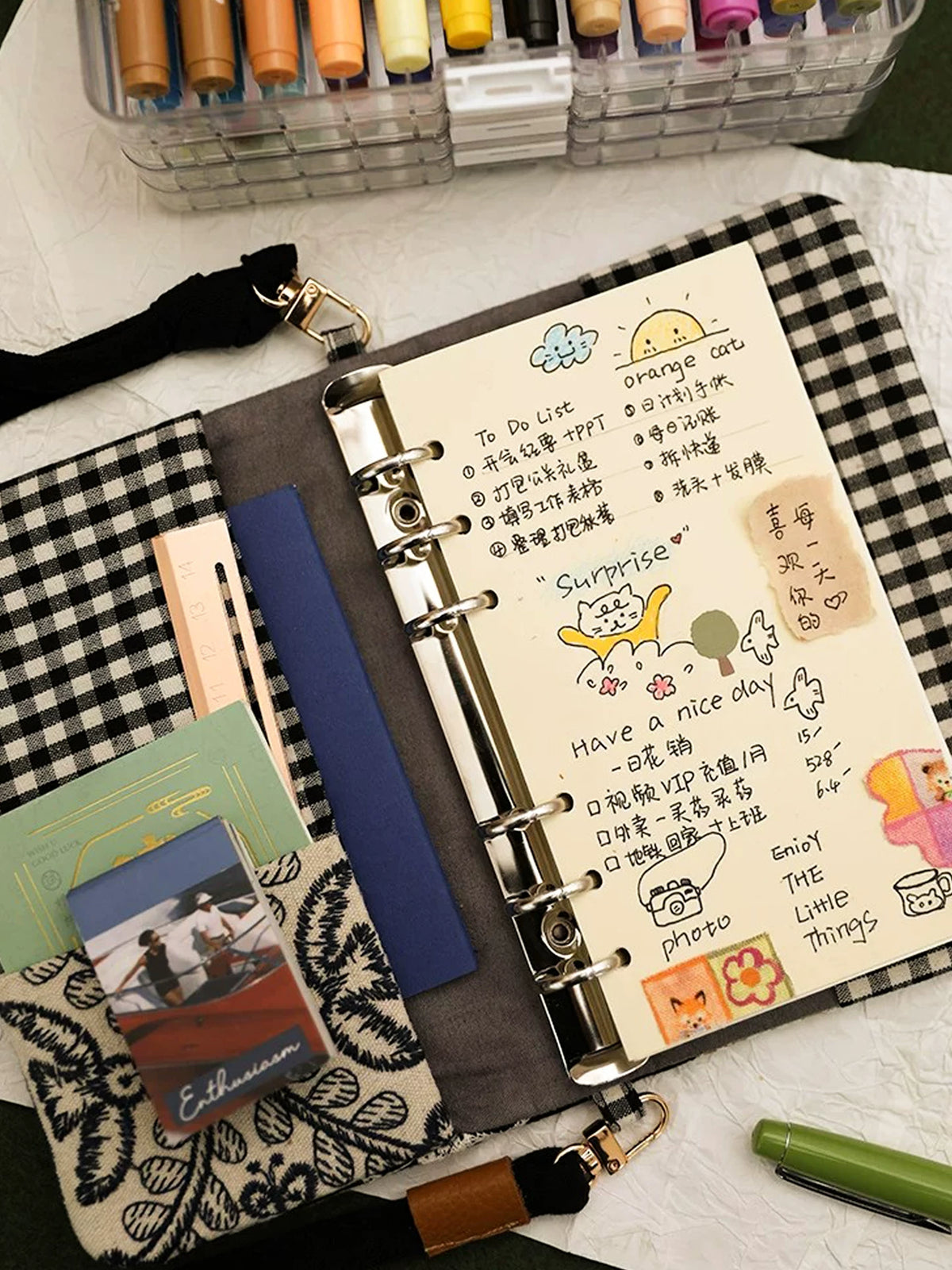 Vintage Patchwork A6 Binder Journal Portable Travel Diary Refillable Loose-Leaf Blank Notebook with Carrying Strap
