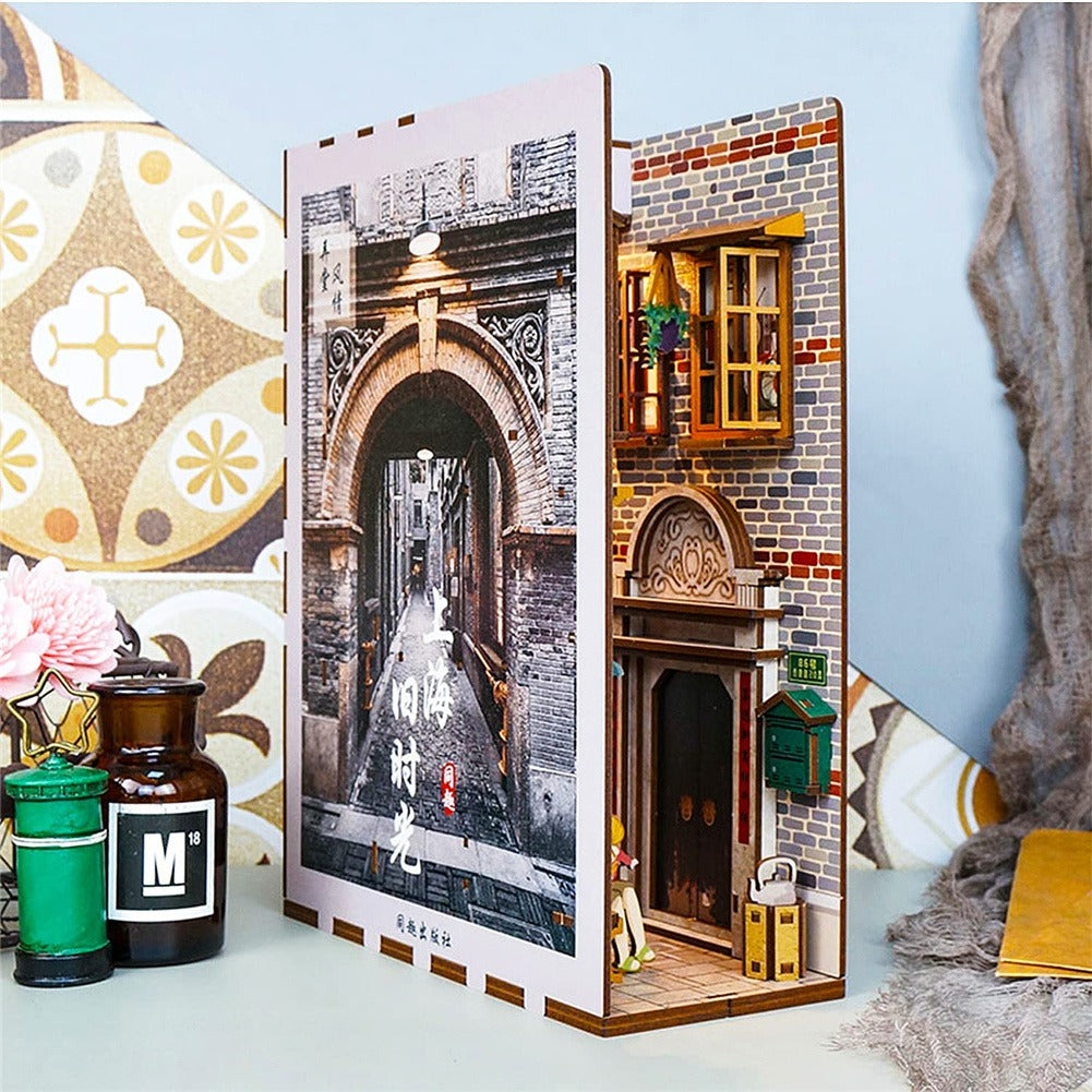 Old Times Of City DIY Book Nook Kit — main view