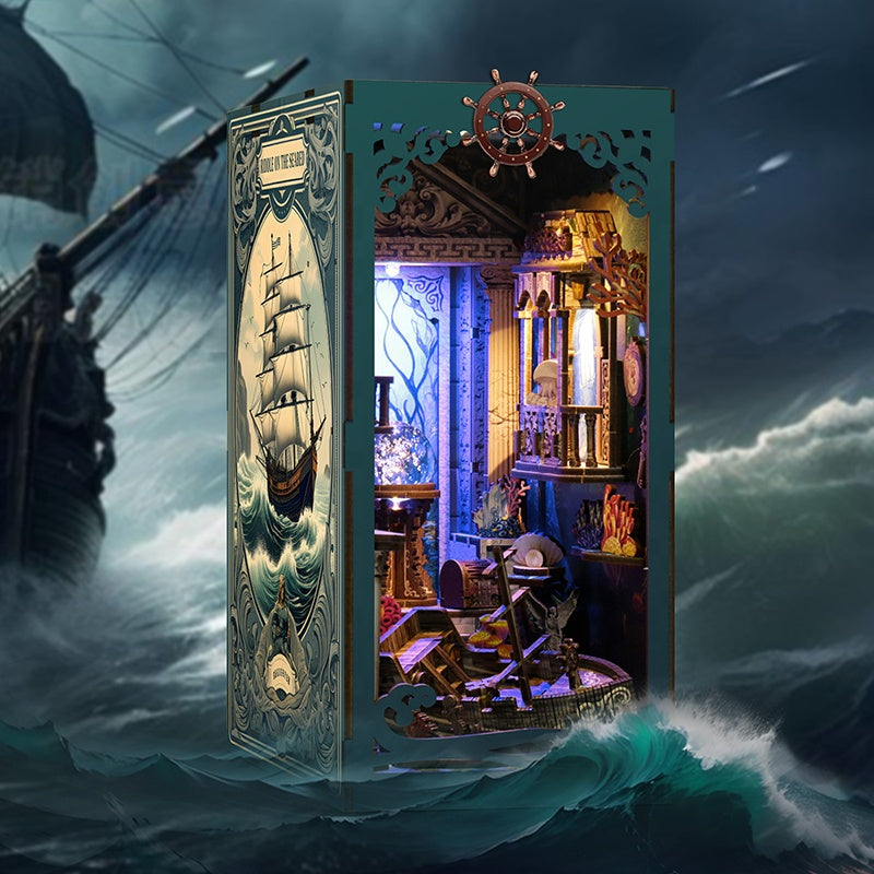 Riddle On The Seabed DIY Book Nook Kit — main view
