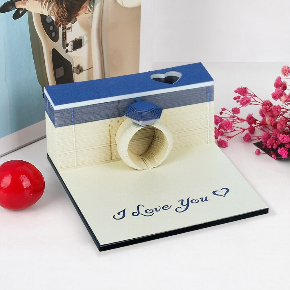 Ring Shape Omoshiroi Block 3D Memo Pad — angled close-up
