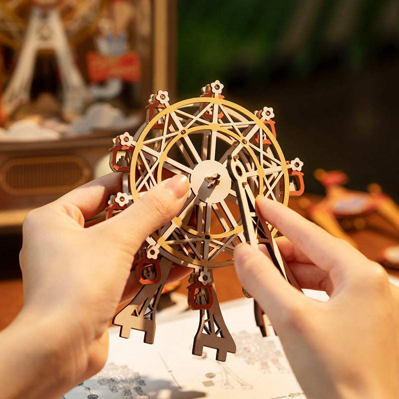 Robotime Rolife Sunset Carnival Music Box Kit — scene view