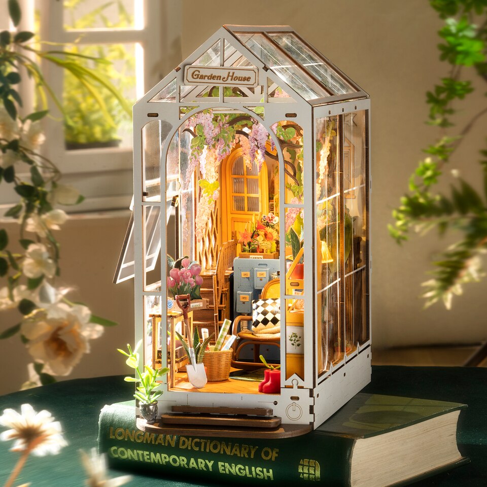 Robotime Rolife Garden House DIY Book Nook Kit — main view