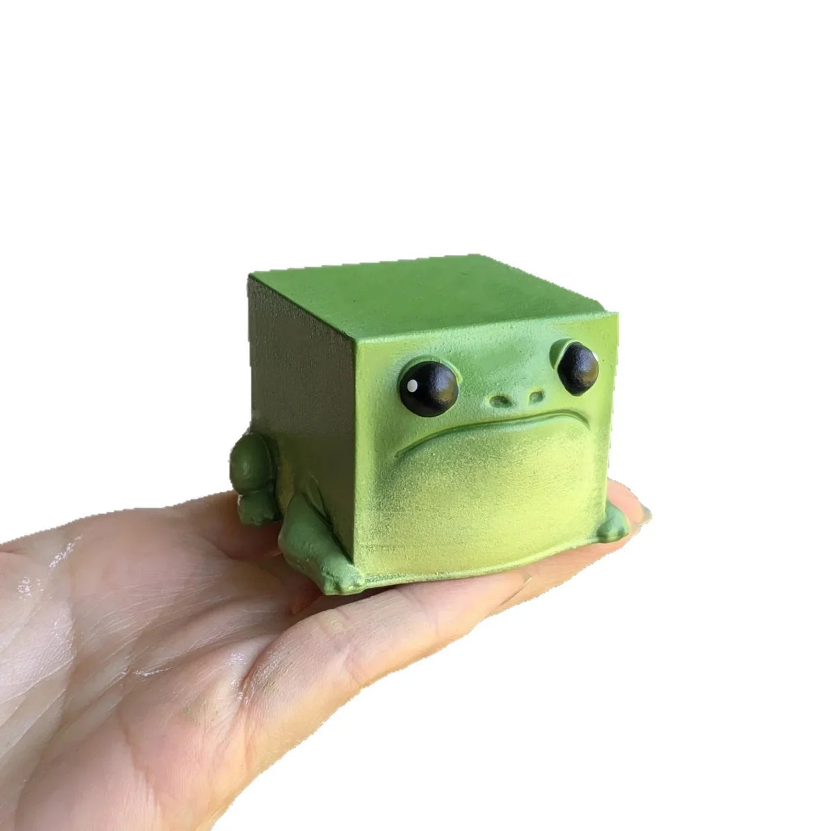 Cute Frog Resin Figurine — scene view