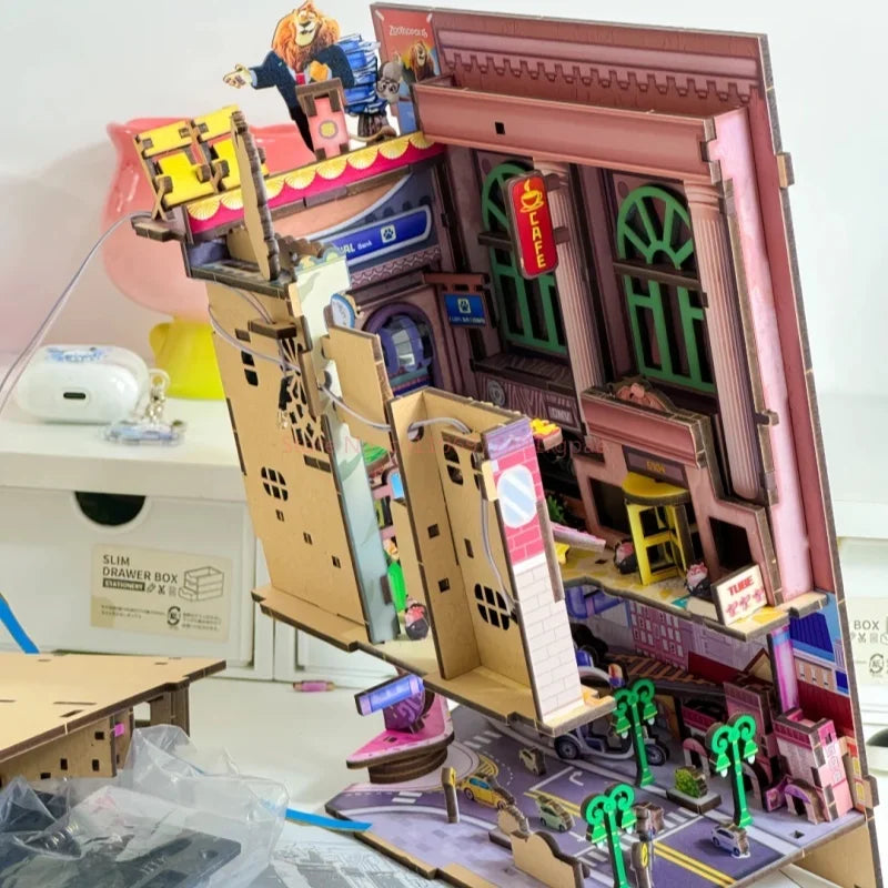 Zootopia DIY Miniature House Kit — detalied side view