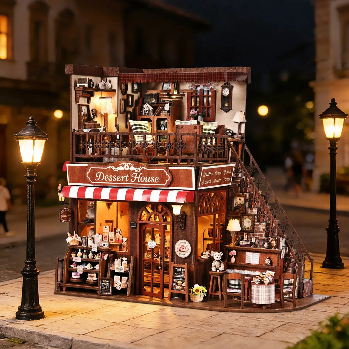 Cute Cake Shop DIY Book Nook Kit — main view