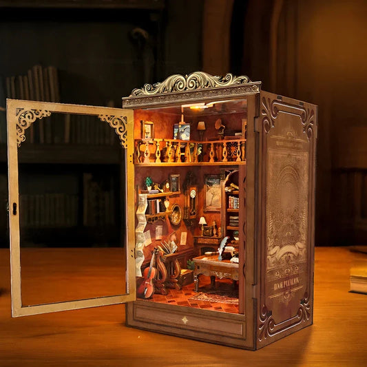 Time Figurines Miniatures Handmade Xmas Crafts DIY Book Nook Kit — main view