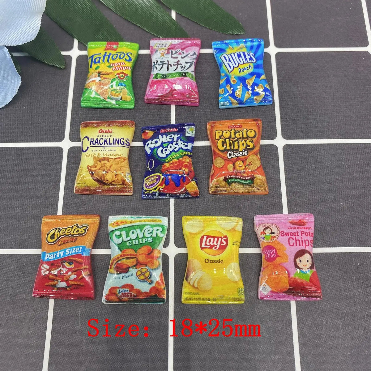 10pcs Lot Scale Miniature Accessory — open display view