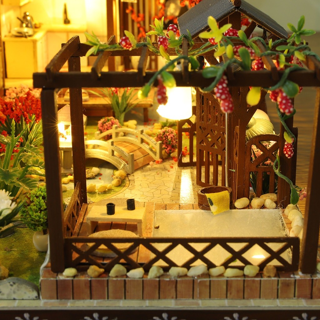 Spring Hours Japanese DIY Miniature House Kit — box and pieces