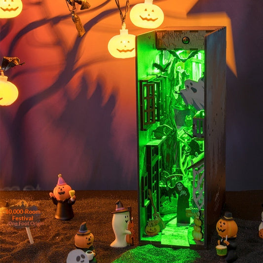 Halloween Alley Book Nook Kit | AnalogMaker